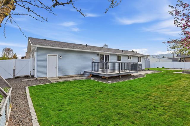 11519 E 34th Ave, Spokane Valley, WA 99206