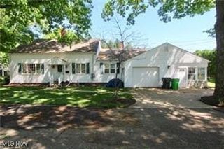 605 Bond Street, Dover, OH 44622