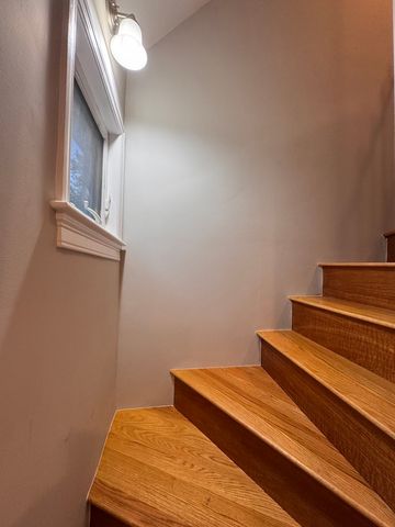 7 Pinckney Pl. 2, Somerville, MA 02145