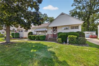 378 High Tee Street, Willowick, OH 44095