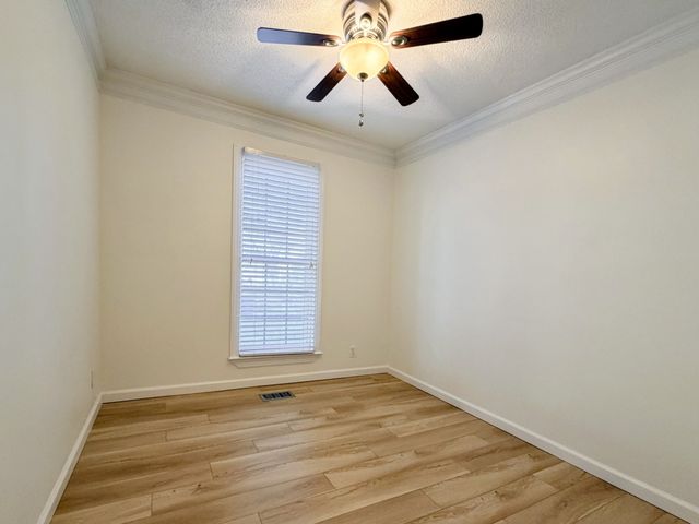 108 White Oak Ct, Hendersonville, TN 37075