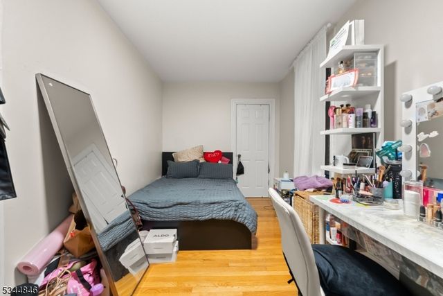 117 Valley Rd, Clifton City, NJ 07013