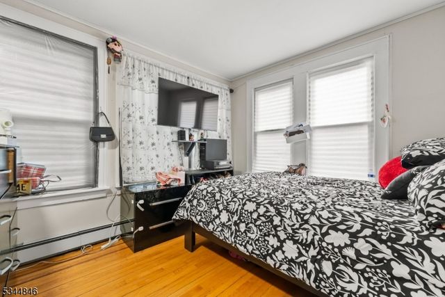 117 Valley Rd, Clifton City, NJ 07013