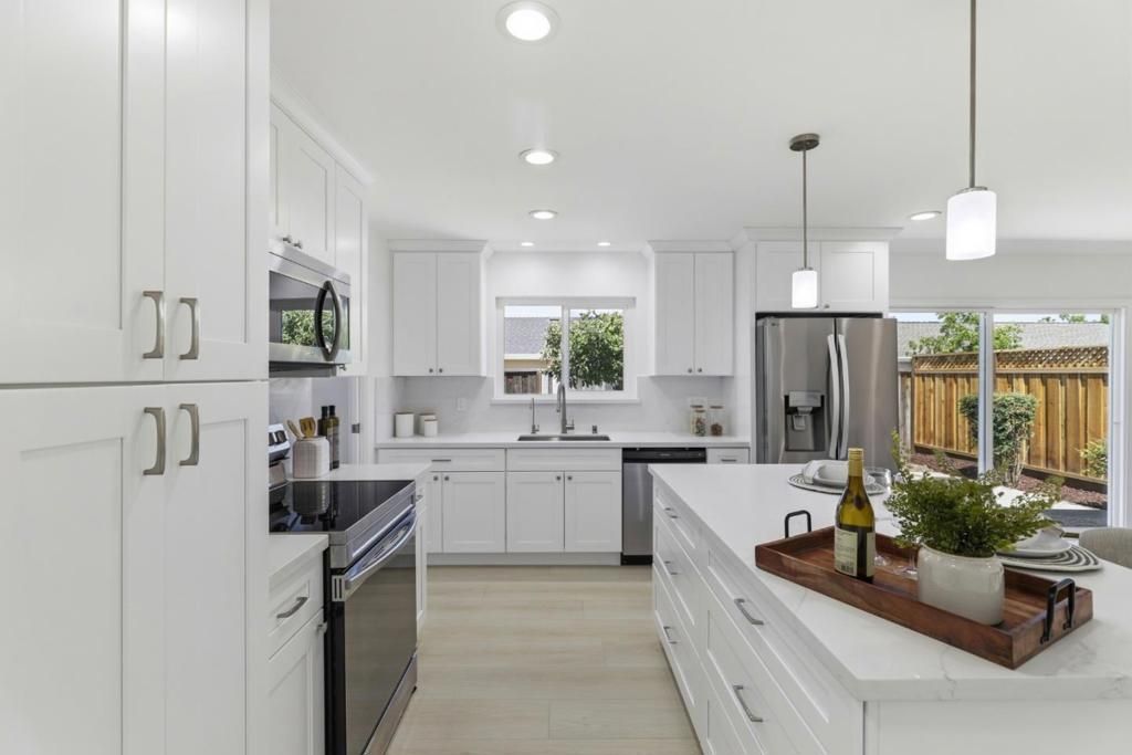 Image 17 of property listing at 6385 Tamalpais Avenue, San Jose, CA 95120
