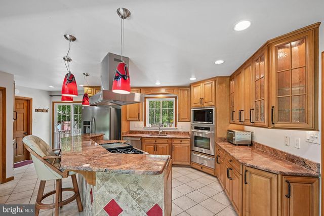 403 DOGWOOD AVE, Egg Harbor Township, NJ 08234