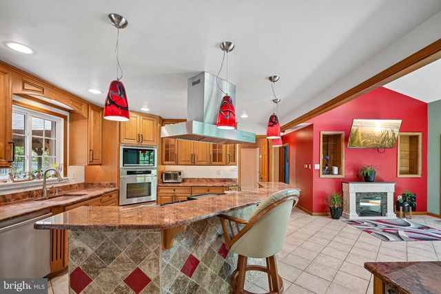 403 DOGWOOD AVE, Egg Harbor Township, NJ 08234