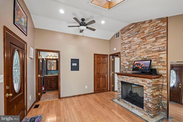403 DOGWOOD AVE, Egg Harbor Township, NJ 08234