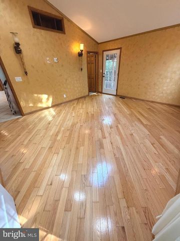 403 DOGWOOD AVE, Egg Harbor Township, NJ 08234