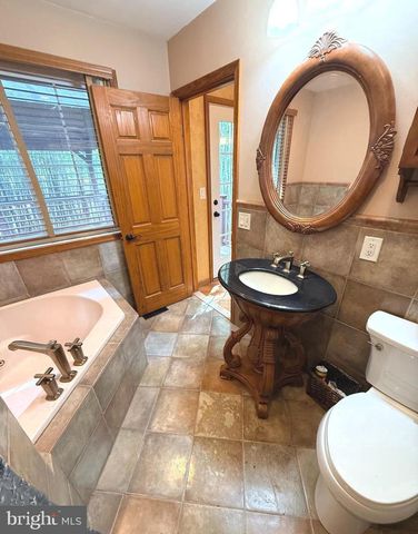 403 DOGWOOD AVE, Egg Harbor Township, NJ 08234