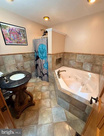 403 DOGWOOD AVE, Egg Harbor Township, NJ 08234