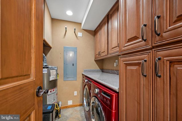 403 DOGWOOD AVE, Egg Harbor Township, NJ 08234