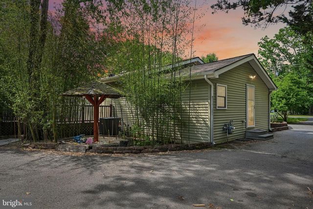 403 DOGWOOD AVE, Egg Harbor Township, NJ 08234