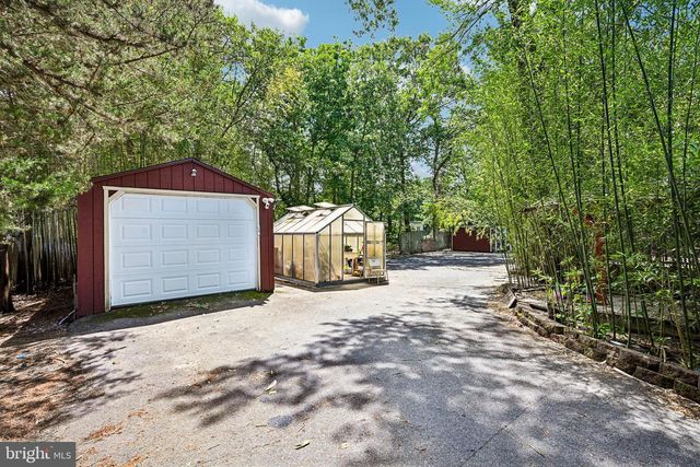 403 DOGWOOD AVE, Egg Harbor Township, NJ 08234