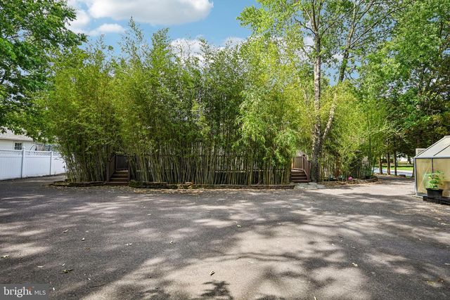 403 DOGWOOD AVE, Egg Harbor Township, NJ 08234