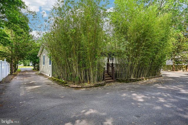 403 DOGWOOD AVE, Egg Harbor Township, NJ 08234