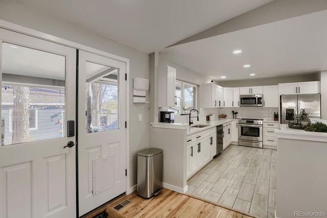 530 W Midway Boulevard, Broomfield, CO 80020