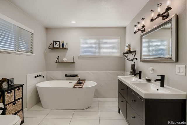 530 W Midway Boulevard, Broomfield, CO 80020