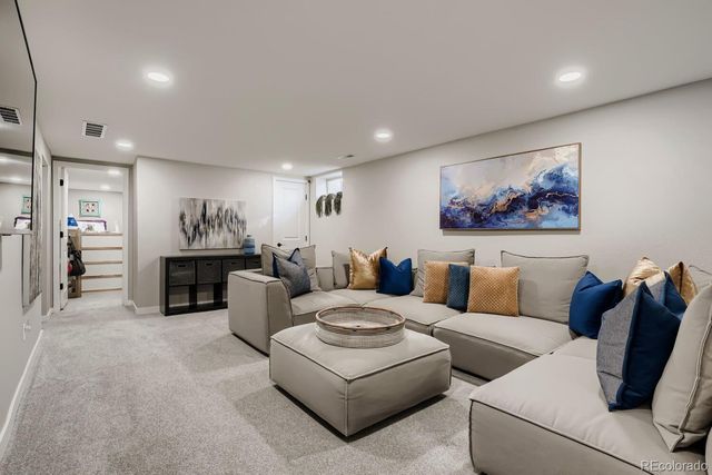 530 W Midway Boulevard, Broomfield, CO 80020