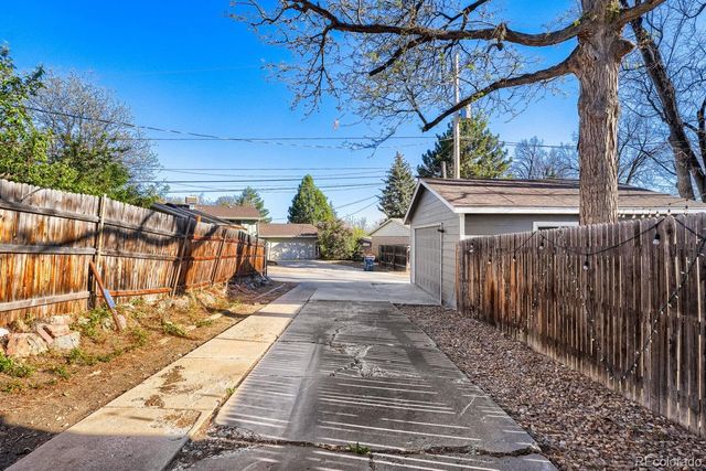 530 W Midway Boulevard, Broomfield, CO 80020