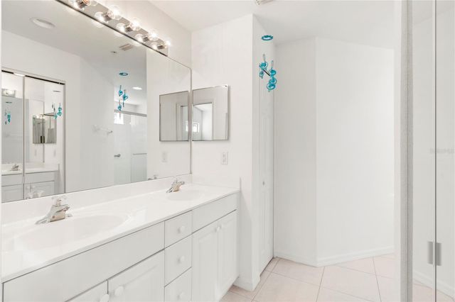 7069 STRAND CIRCLE 201, Bradenton, FL 34203