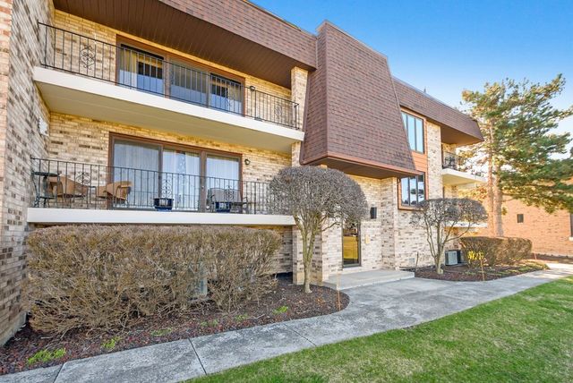 15704 Deerfield Court 2N, Orland Park, IL 60462