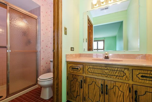 15704 Deerfield Court 2N, Orland Park, IL 60462