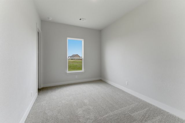 2204 Continent Court, Krum, TX 76249
