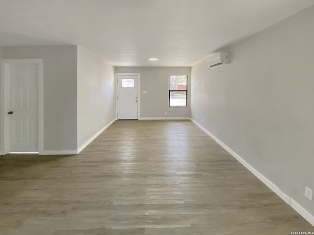 5423 Indian Desert, San Antonio, TX 78242