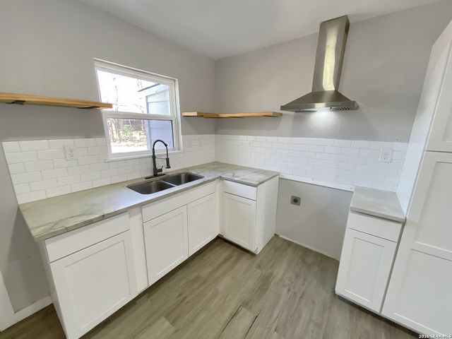 5423 Indian Desert, San Antonio, TX 78242