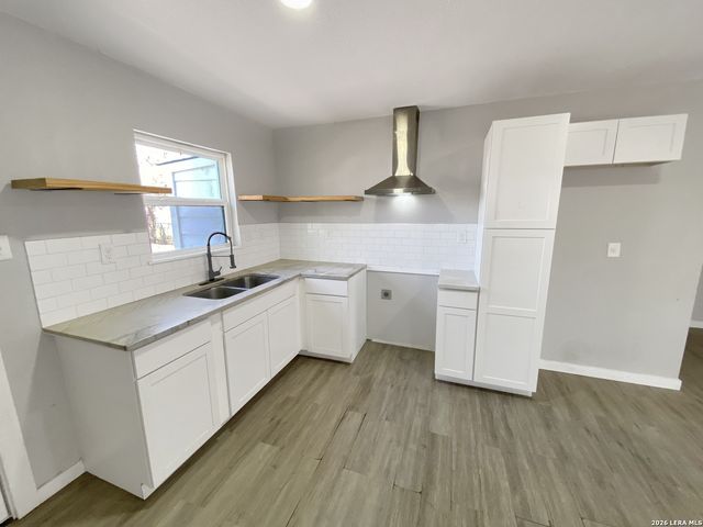 5423 Indian Desert, San Antonio, TX 78242