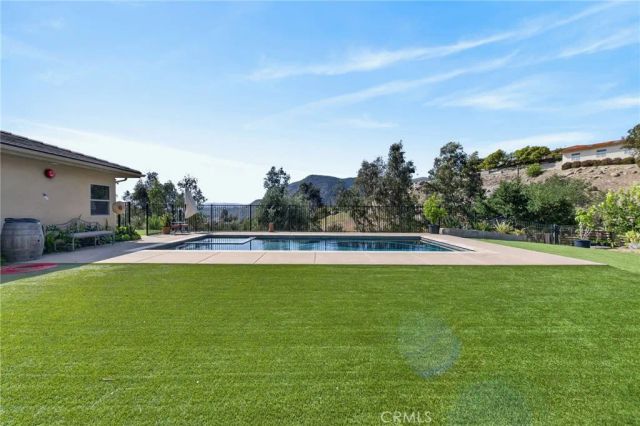 2914 Vista Del Rio, Fallbrook, CA 92028