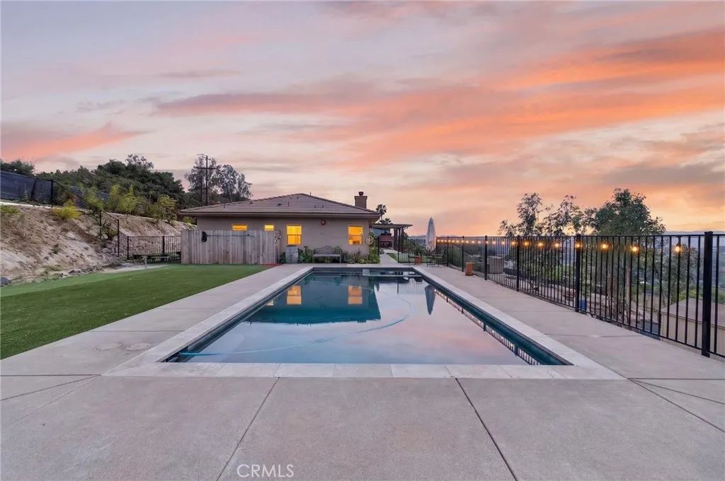 2914 Vista Del Rio, Fallbrook, CA 92028