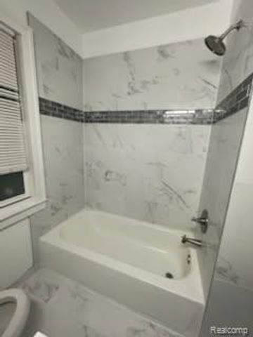 1561 W Grand Boulevard, Detroit, MI 48208