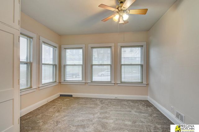 1004 Glenwood Ave Apt 3, Omaha, NE 68131