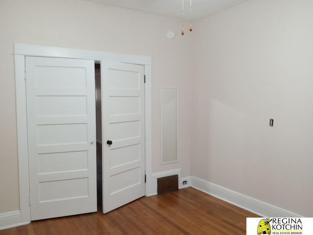 1004 Glenwood Ave Apt 3, Omaha, NE 68131