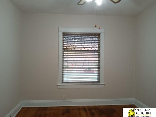 1004 Glenwood Ave Apt 3, Omaha, NE 68131