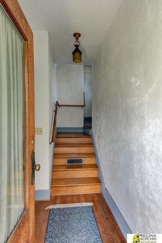 1004 Glenwood Ave Apt 3, Omaha, NE 68131