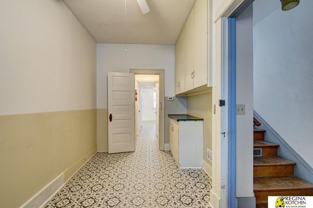 1004 Glenwood Ave Apt 3, Omaha, NE 68131