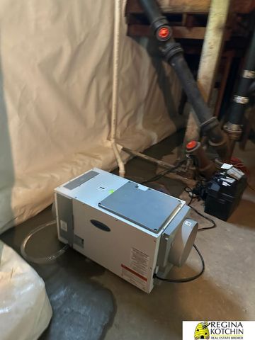 1004 Glenwood Ave Apt 3, Omaha, NE 68131