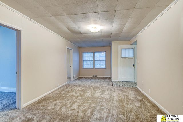 1004 Glenwood Ave Apt 3, Omaha, NE 68131