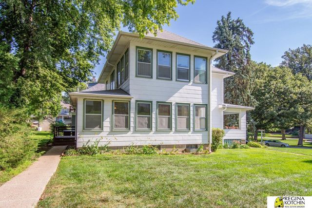 1004 Glenwood Ave Apt 3, Omaha, NE 68131