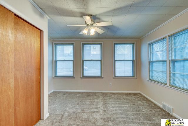 1004 Glenwood Ave Apt 3, Omaha, NE 68131