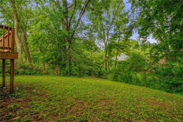 9302 W 83rd Street, Overland Park, KS 66204