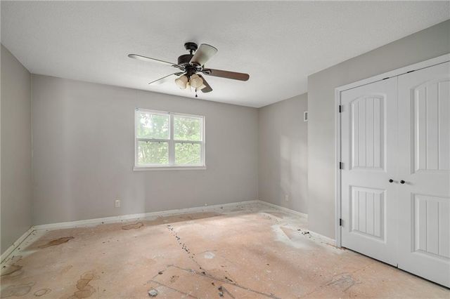 9302 W 83rd Street, Overland Park, KS 66204