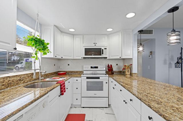 212 Tuscany D, Delray Beach, FL 33446