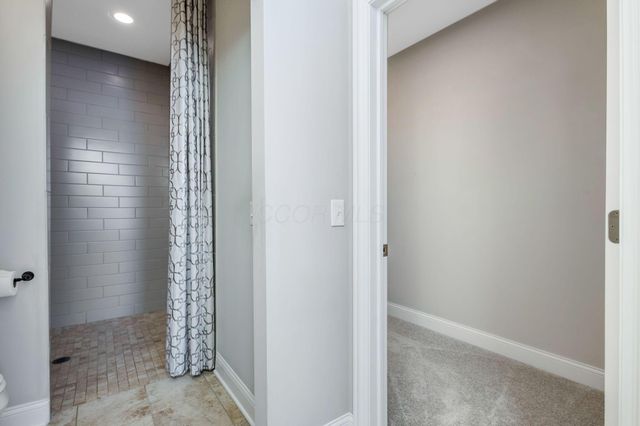 6171 Water Bank Street, Dublin, OH 43017