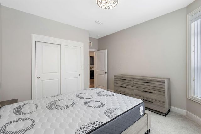 6171 Water Bank Street, Dublin, OH 43017