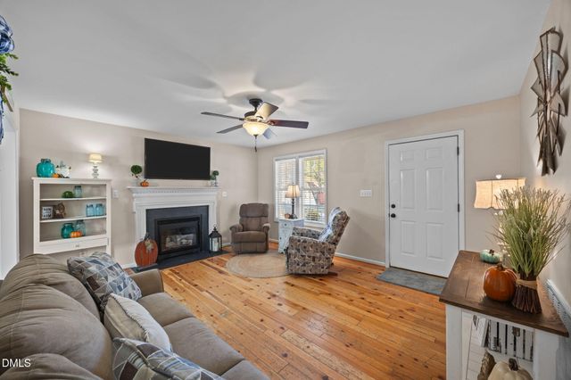 262 River Birch Run, Coats, NC 27521