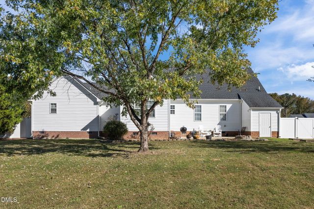 262 River Birch Run, Coats, NC 27521