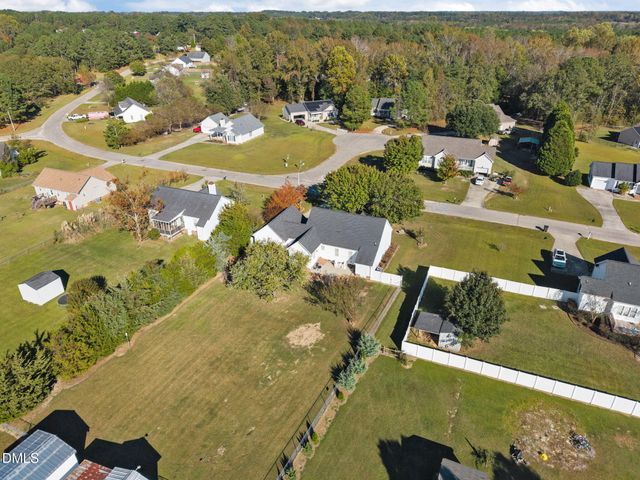 262 River Birch Run, Coats, NC 27521